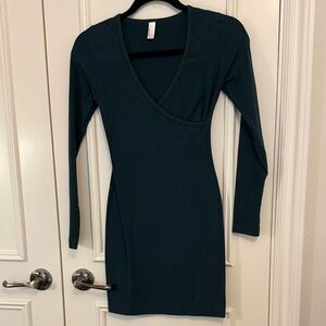 American Apparel Long-Sleeve Body con Dress in Emerald Green